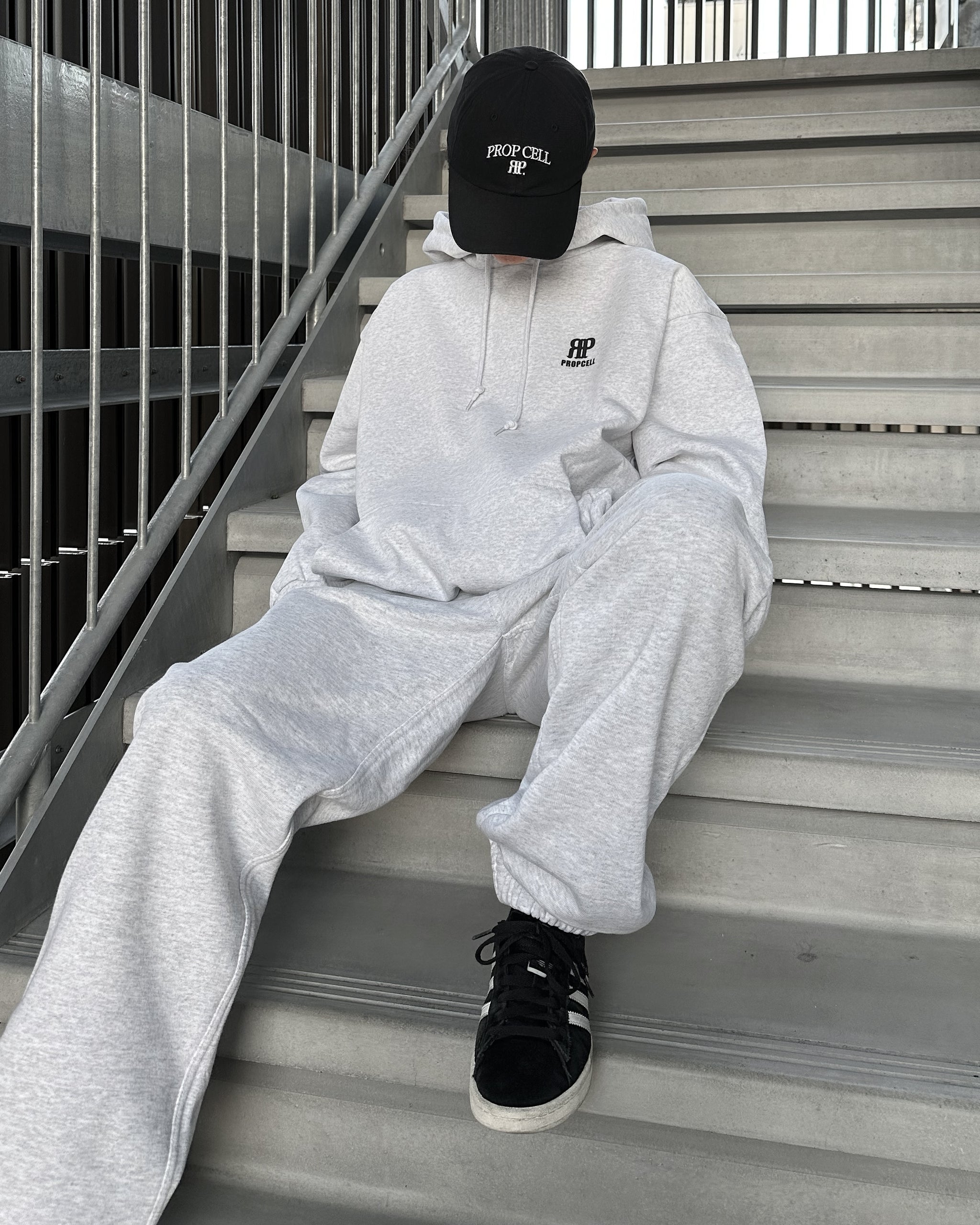Signature Logo Hoodie【パーカー】グレー – PROPCELL