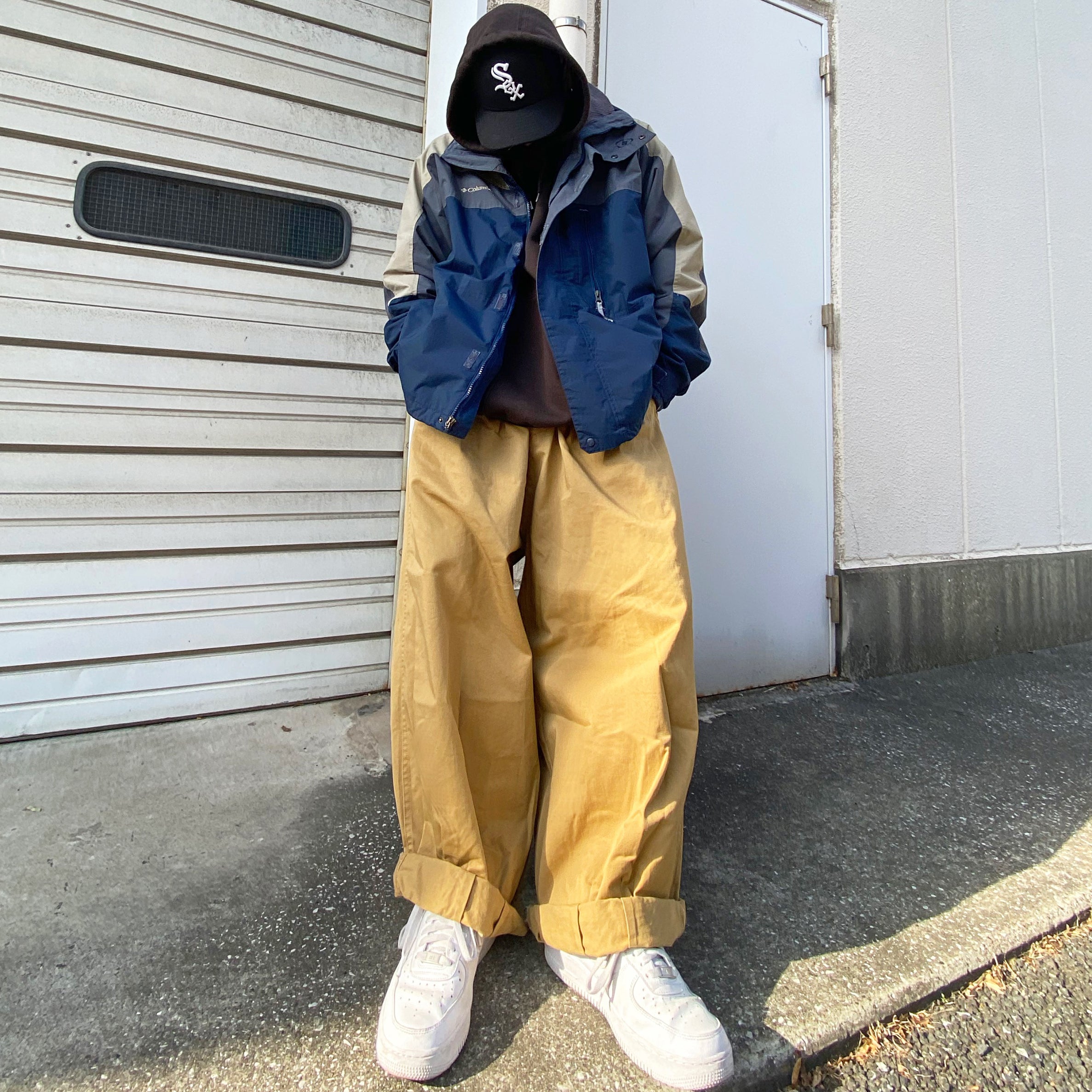 Balloon cargo pants beige1
